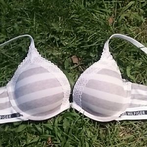Tommy Hilfiger bra